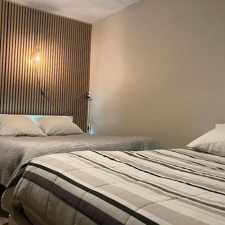 Hotel Du Nord Chambres Familiales Fontaines  외부 사진