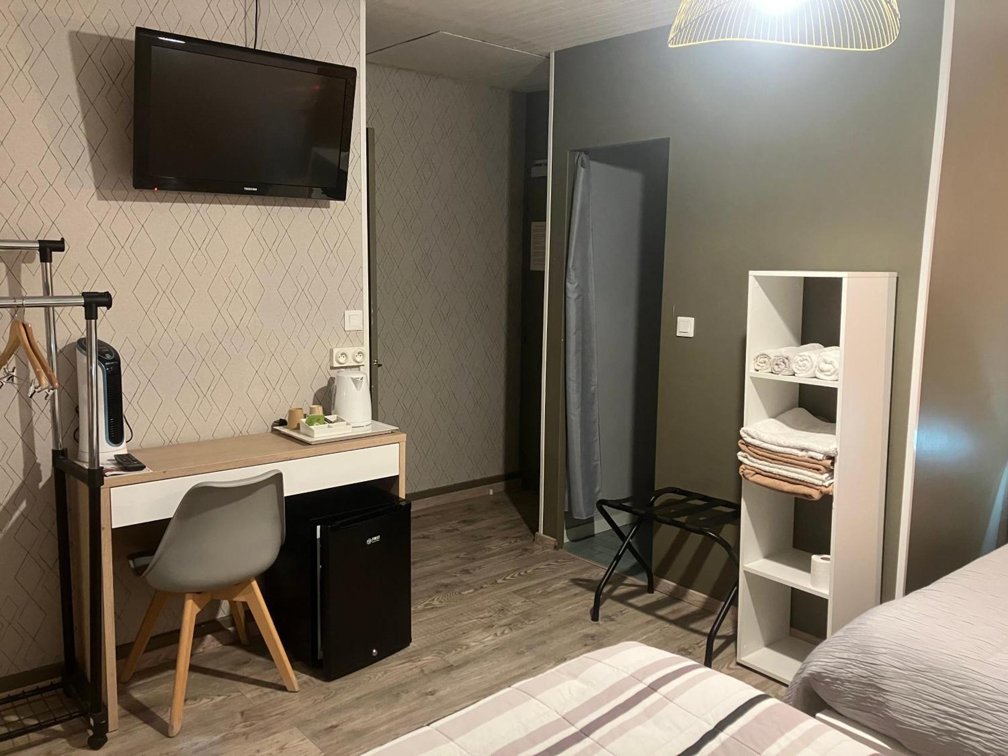 Hotel Du Nord Chambres Familiales Fontaines  외부 사진