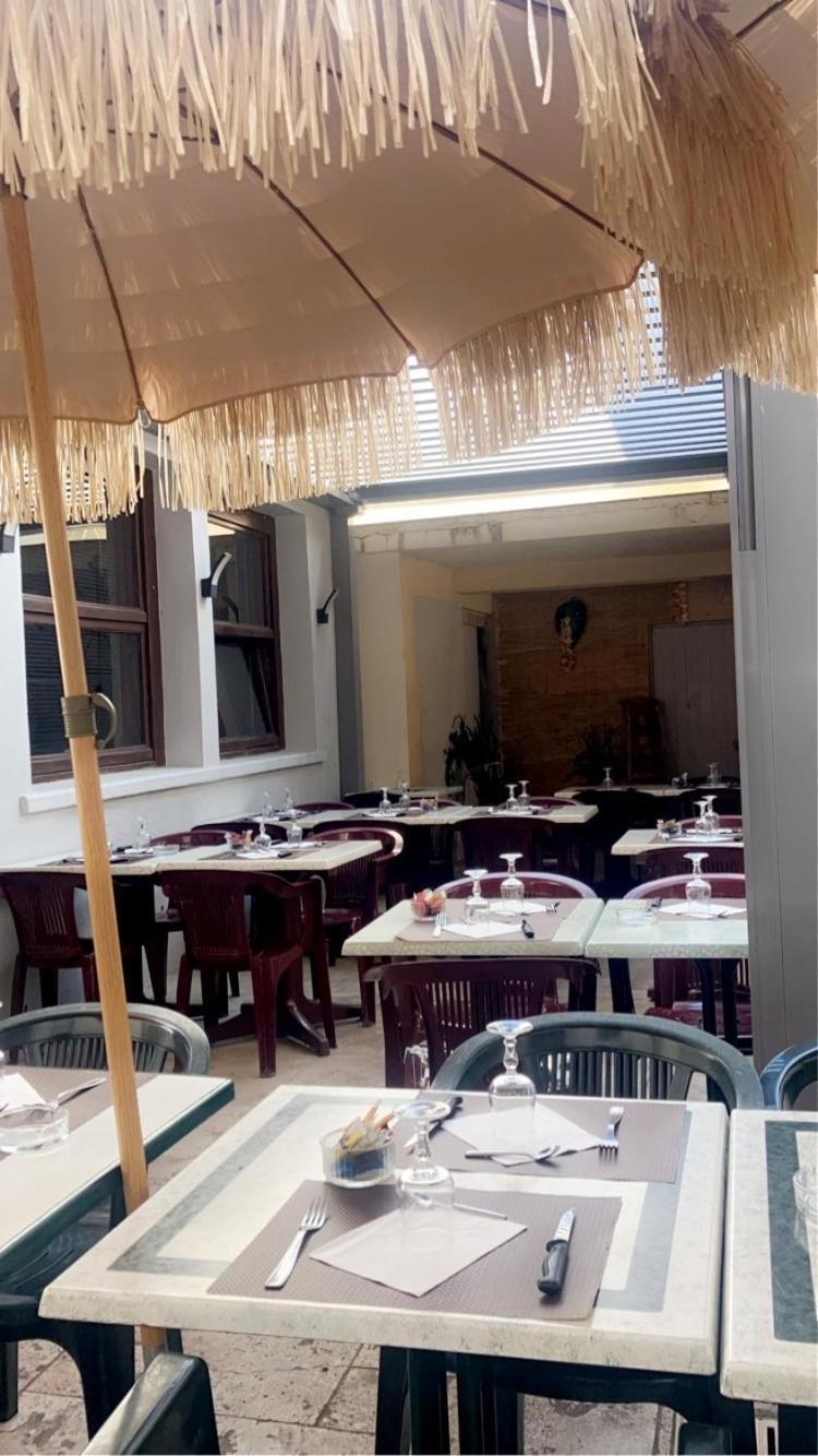Hotel Du Nord Chambres Familiales Fontaines  외부 사진