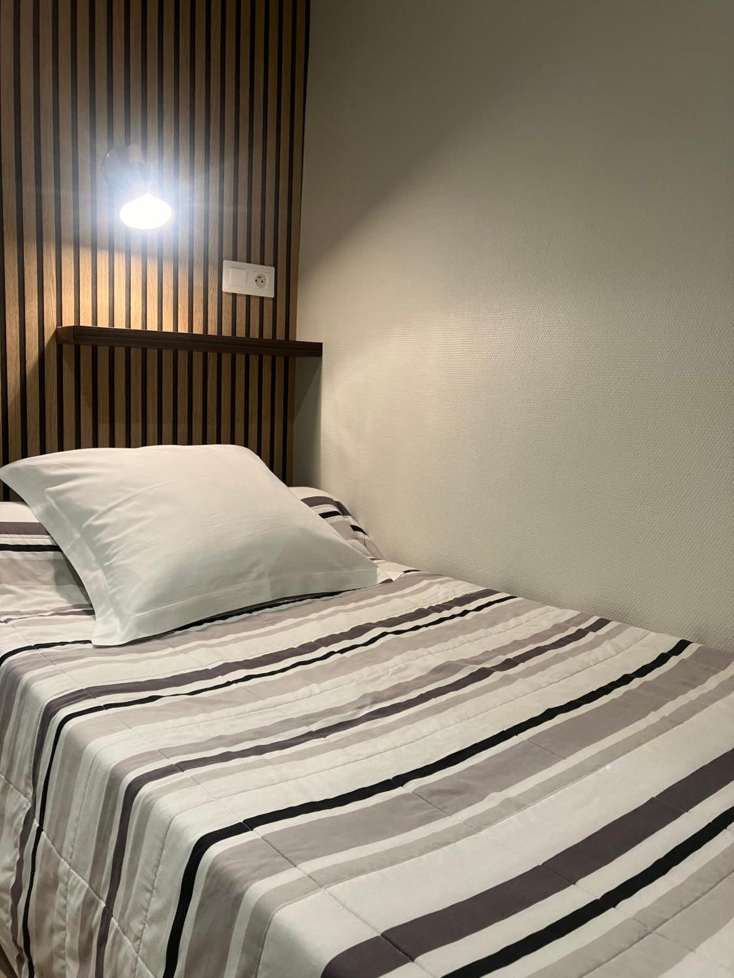 Hotel Du Nord Chambres Familiales Fontaines  외부 사진
