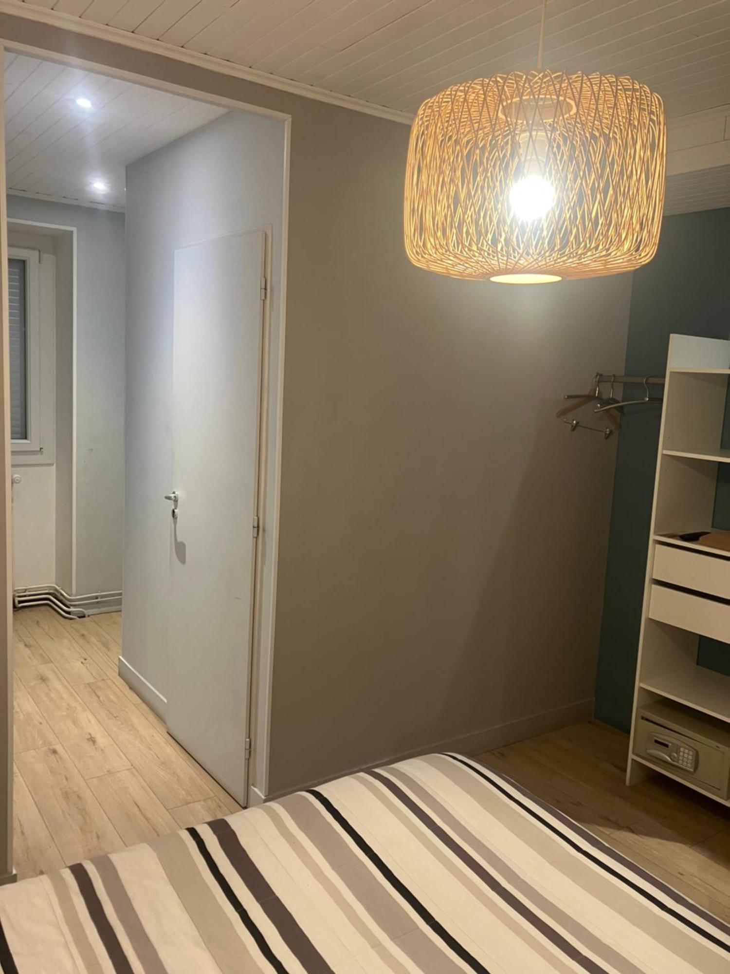 Hotel Du Nord Chambres Familiales Fontaines  외부 사진