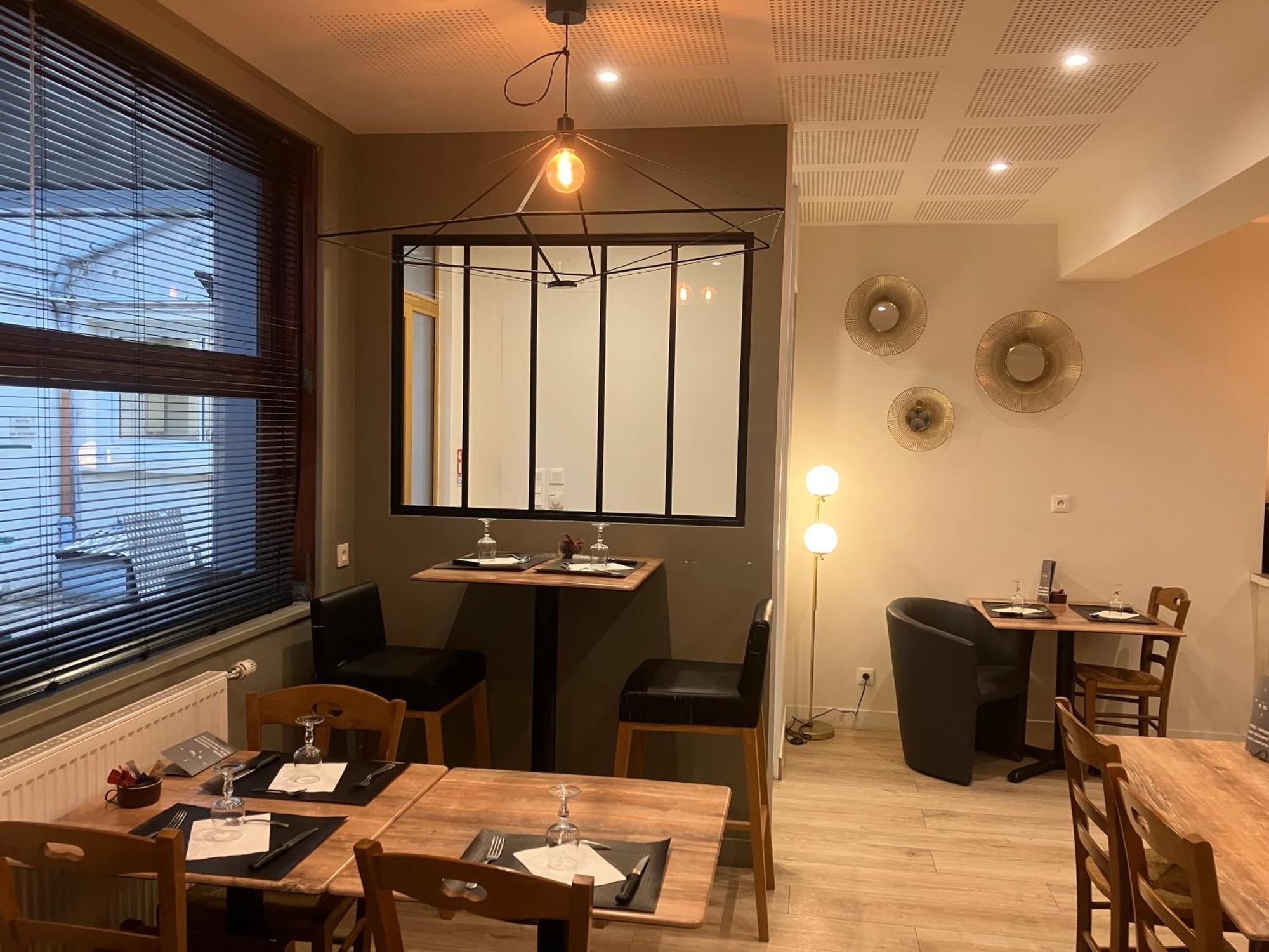 Hotel Du Nord Chambres Familiales Fontaines  외부 사진