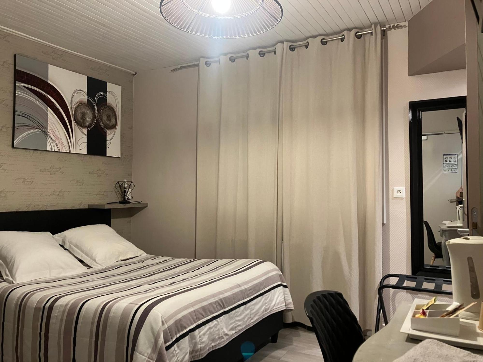 Hotel Du Nord Chambres Familiales Fontaines  외부 사진