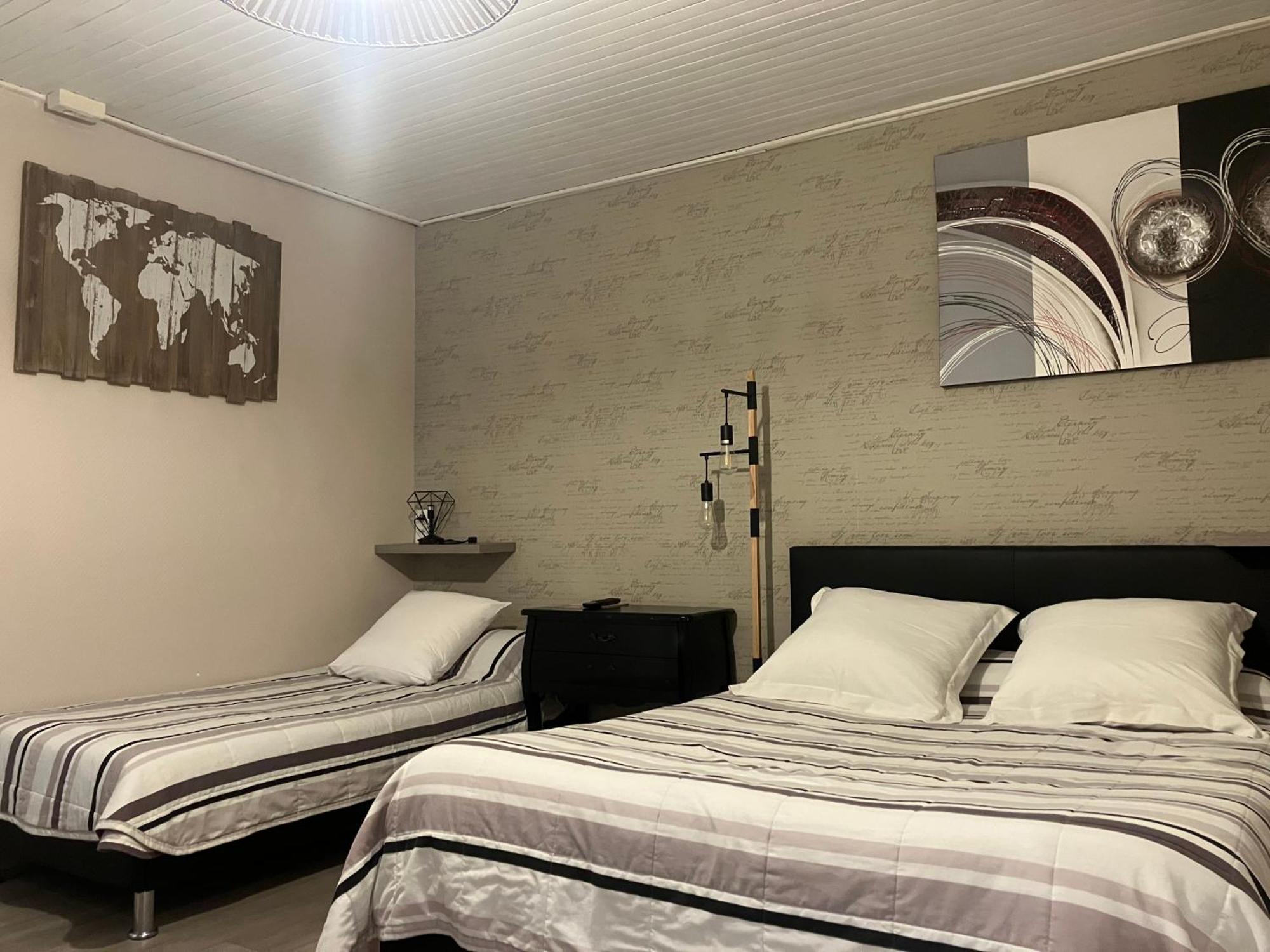 Hotel Du Nord Chambres Familiales Fontaines  외부 사진