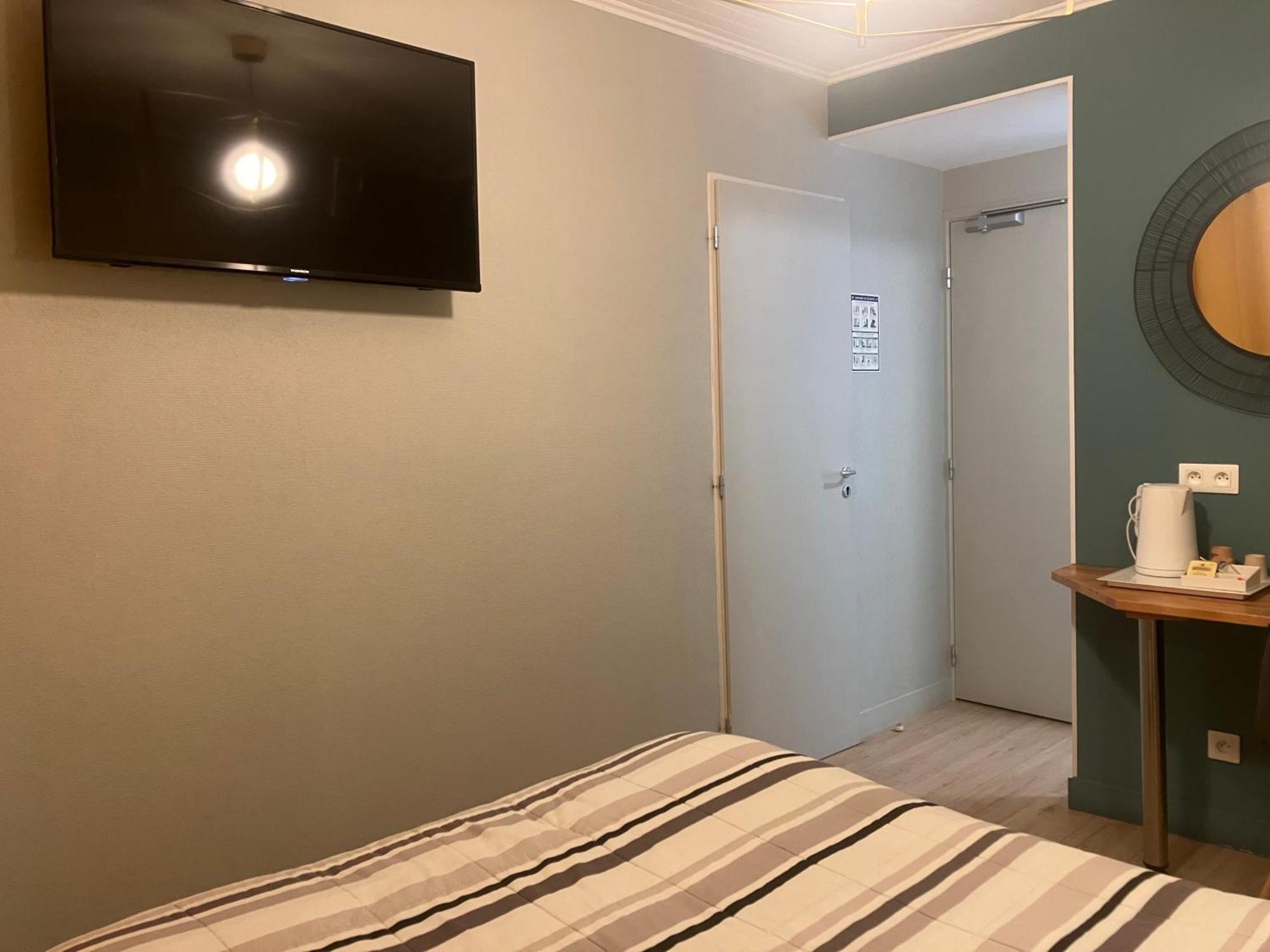 Hotel Du Nord Chambres Familiales Fontaines  외부 사진